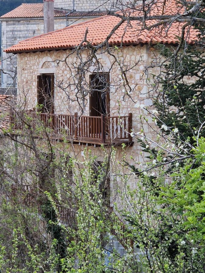 Melato Houses Valtessiniko Exterior foto